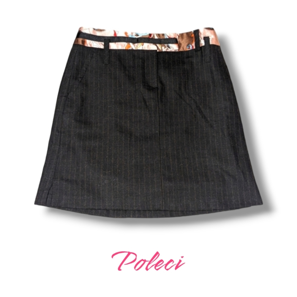 Poleci Grey Pin Stripped Wool  Skirt with Multicolor Silk Trim & Pockets Sz2